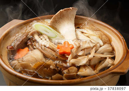 キノコ鍋 キノコ鍋 37838097