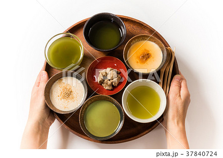 代表的な和スイーツ　traditional Japanese Sweet taste desert 37840724