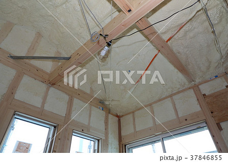 住宅の断熱材 37846855