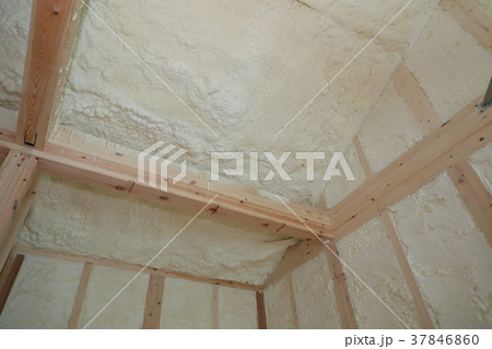 住宅の断熱材 住宅の断熱材 37846860