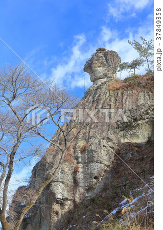 大谷寺の天狗の投石 大谷寺の天狗の投石 37849358