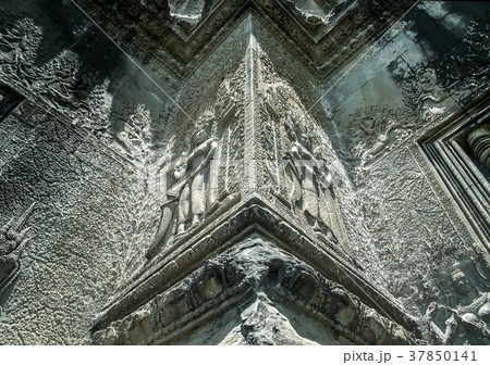 Details of decoration in ancient Angkor Wat Details of decoration in ancient Angkor Wat 37850141