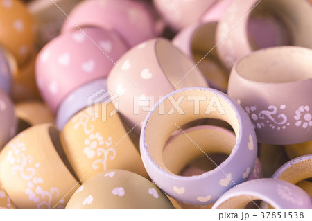 Napkin rings 37851538