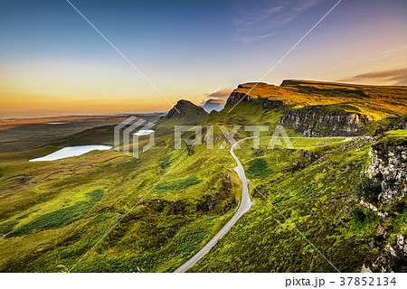 Quiraing mountains sunset 37852134