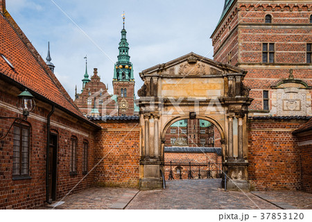 Frederiksborg castle in Copenhagen 37853120