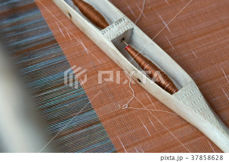 Hand-woven weaving of indigenous Tai-Tai Hand-woven weaving of indigenous Tai-Tai 37858628