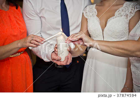 The candle family happiness to the wedding 7259. The candle family happiness to the wedding 7259. 37874594