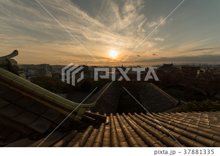 和歌山城天守閣からの夕景 37881335