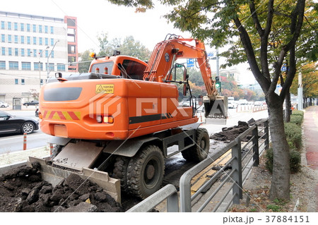 パワーショベル パワーショベル 37884151