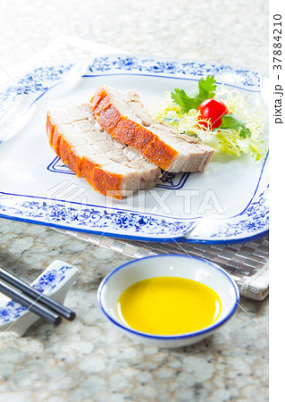 roasted pork 37884210