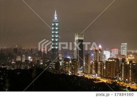 台北の夜景(象山より) 台北の夜景(象山より) 37884360