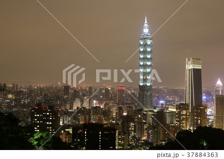 台北の夜景（象山より） 37884363