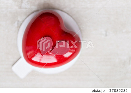 Valentines day or birthday greeting card. Desserts 37886282