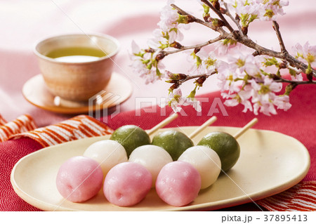 花より団子 37895413