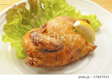 鳥の丸焼き ロティサリーチキン 鳥の丸焼き ロティサリーチキン 37897055