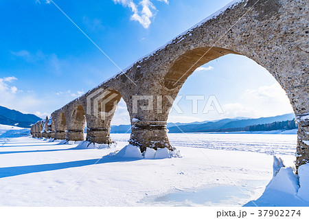 《北海道》タウシュベツ川橋梁・幻の橋 37902274