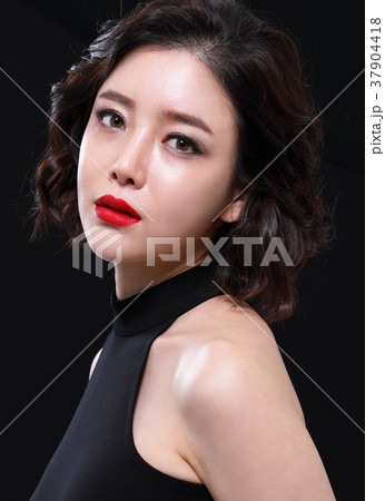 ビューティー 女性 女 37904418