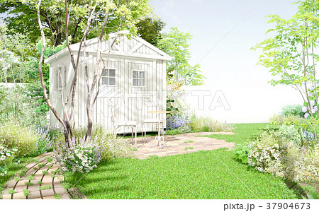 ウッド物置のある風景_ホワイト 37904673