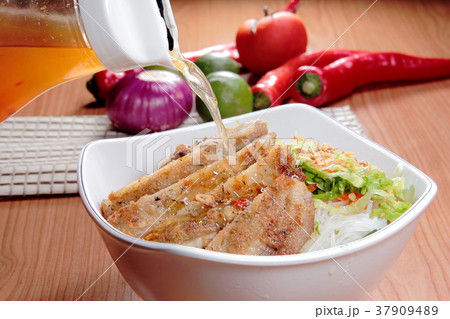 noodles noodles 37909489