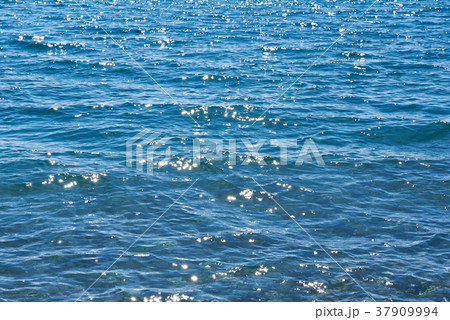 Blue sea water photo background texture 37909994