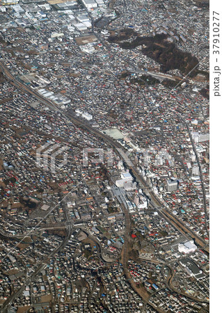 小田急小田原線秦野駅付近を空撮 小田急小田原線秦野駅付近を空撮 37910277