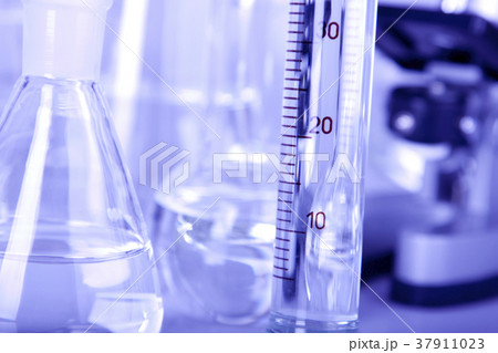 Laboratory stuff 37911023