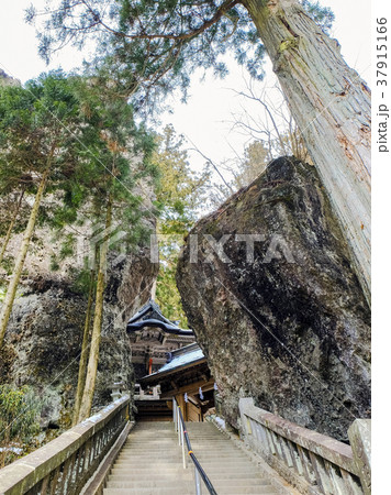 榛名神社石段と双龍門 37915166
