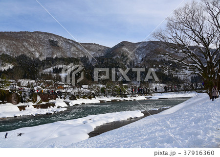 白川郷　冬 37916360