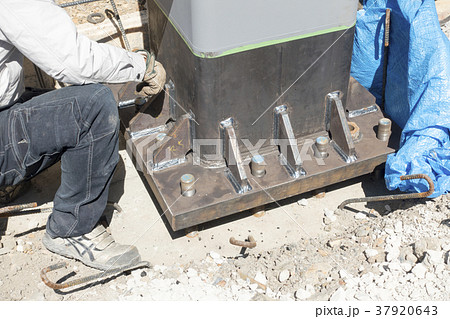 鉄骨柱建方状況作業主任者選任据付確認工事監理 鉄骨柱建方状況作業主任者選任据付確認工事監理 37920643