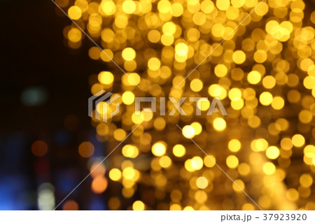 Blurred yellow lights Blurred yellow lights 37923920