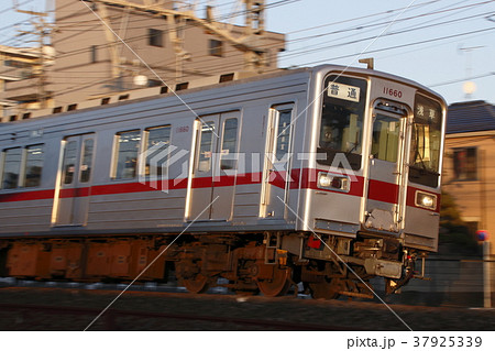 ［TS］東武スカイツリーライン10050系（流し撮り） 37925339