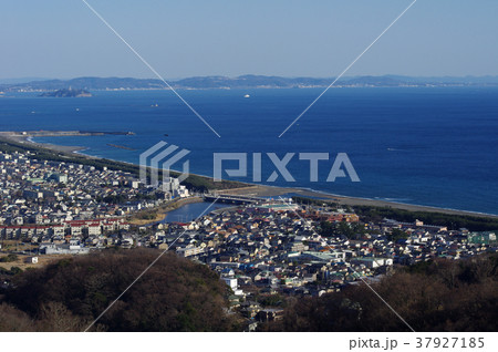 湘南平からの展望、花水川と大磯町 湘南平からの展望、花水川と大磯町 37927185