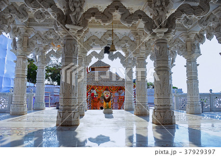 Temple pillars, Ashapura Mataji temple, Katraj 37929397