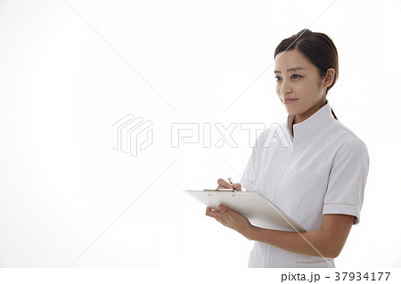 看護師 看護師 37934177