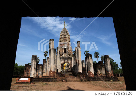 ASIA THAILAND SUKHOTHAI TEMPLE MAHATHAT 37935220
