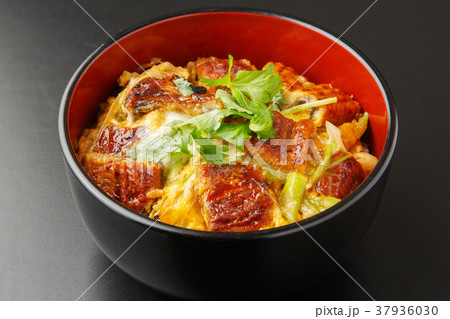 うな玉丼 37936030