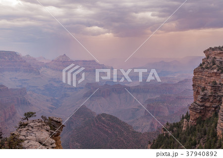 Grand Canyon Monsoon Storm 37940892