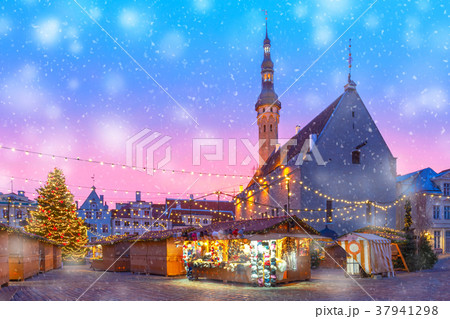 Christmas Market in Tallinn, Estonia Christmas Market in Tallinn, Estonia 37941298