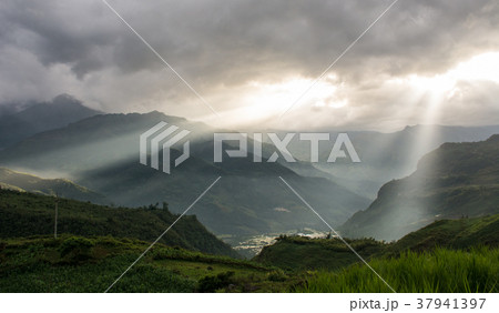 Sunset on mountains 37941397