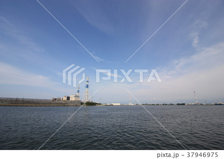 初夏の奈古の江と火力発電所 初夏の奈古の江と火力発電所 37946975