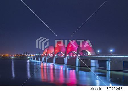韓国 栄山江 川 37950624