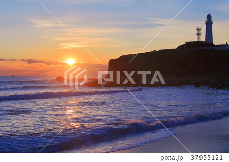犬吠埼燈台の初日の出 37955121