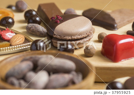 いろいろなチョコレート いろいろなチョコレート 37955925