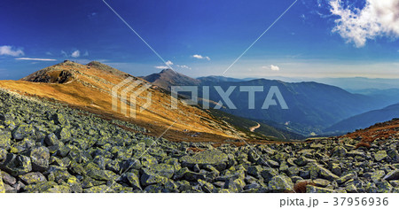 Mountain landscape-panorama 37956936