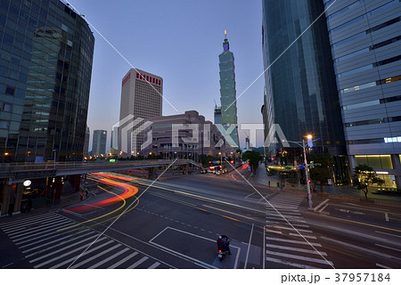 街 都会 都市 37957184