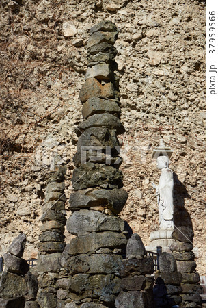 岩 石 グー 37959566