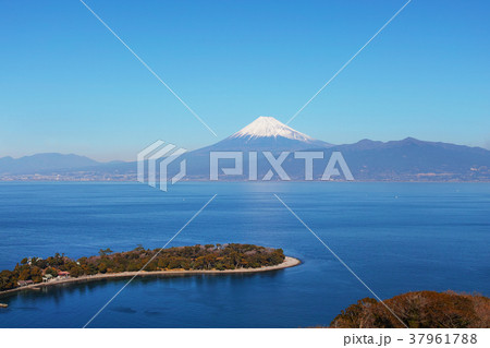 【静岡県・観光名所】大瀬崎と富士山 37961788