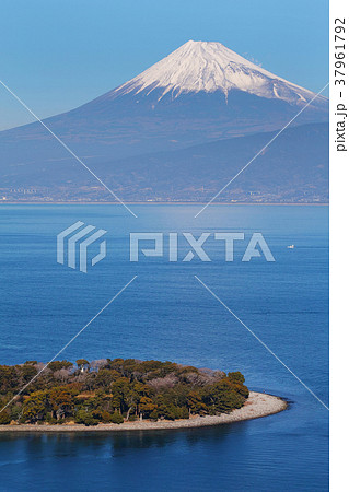 【静岡県・観光名所】大瀬崎と富士山 37961792