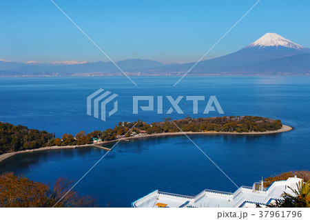 【静岡県・観光名所】大瀬崎と富士山 37961796
