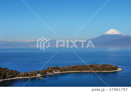 【静岡県・観光名所】大瀬崎と富士山 37961797